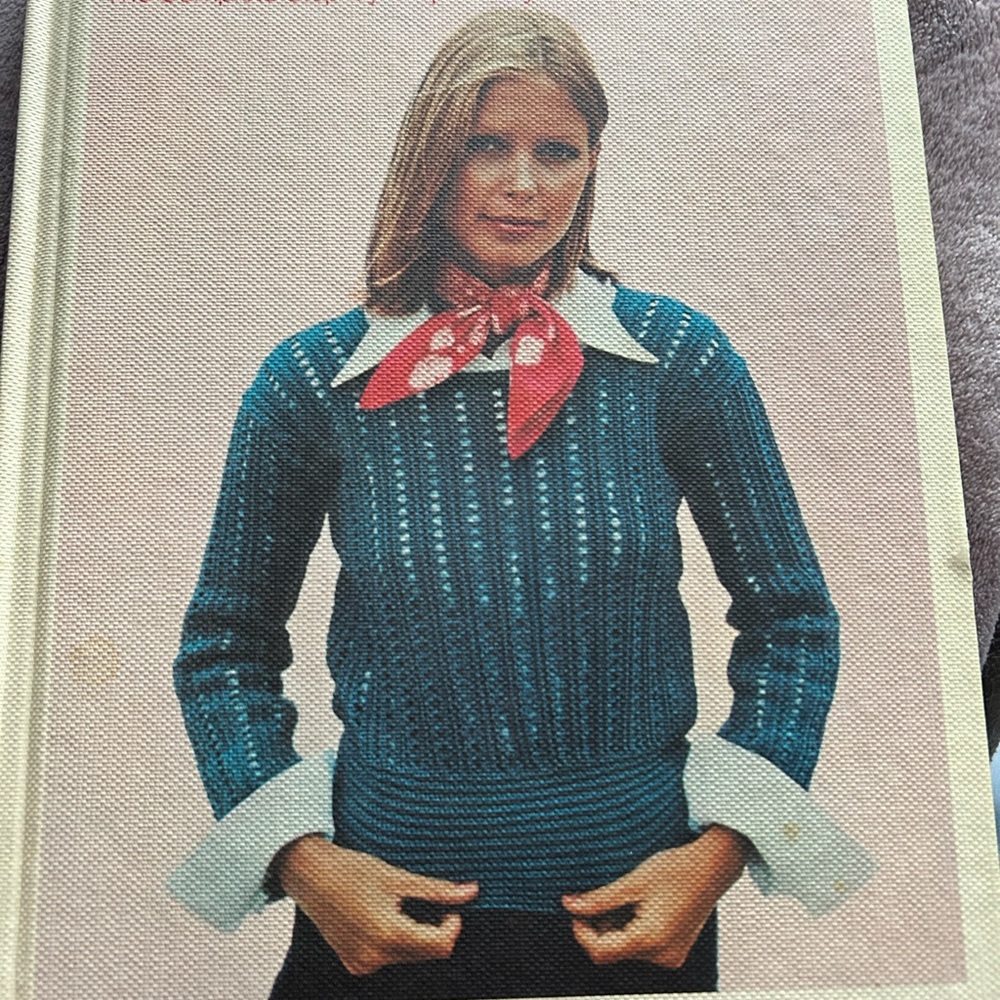 4/$100 crochet, knot, woman crafts Blue Women's Sweater pattern book 🥰